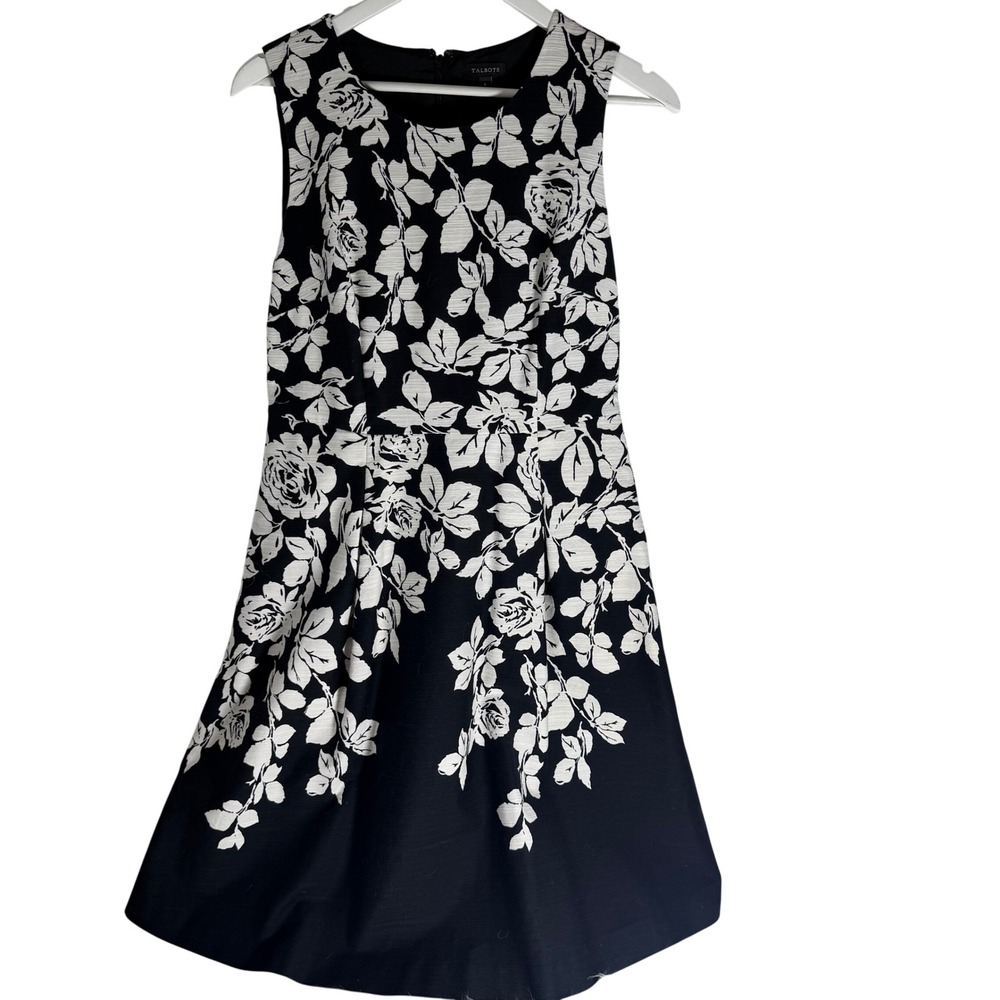 Talbots Black White Floral Rose Fit Flare Dress Sleeveless Cotton Size 6 - Picture 2 of 9